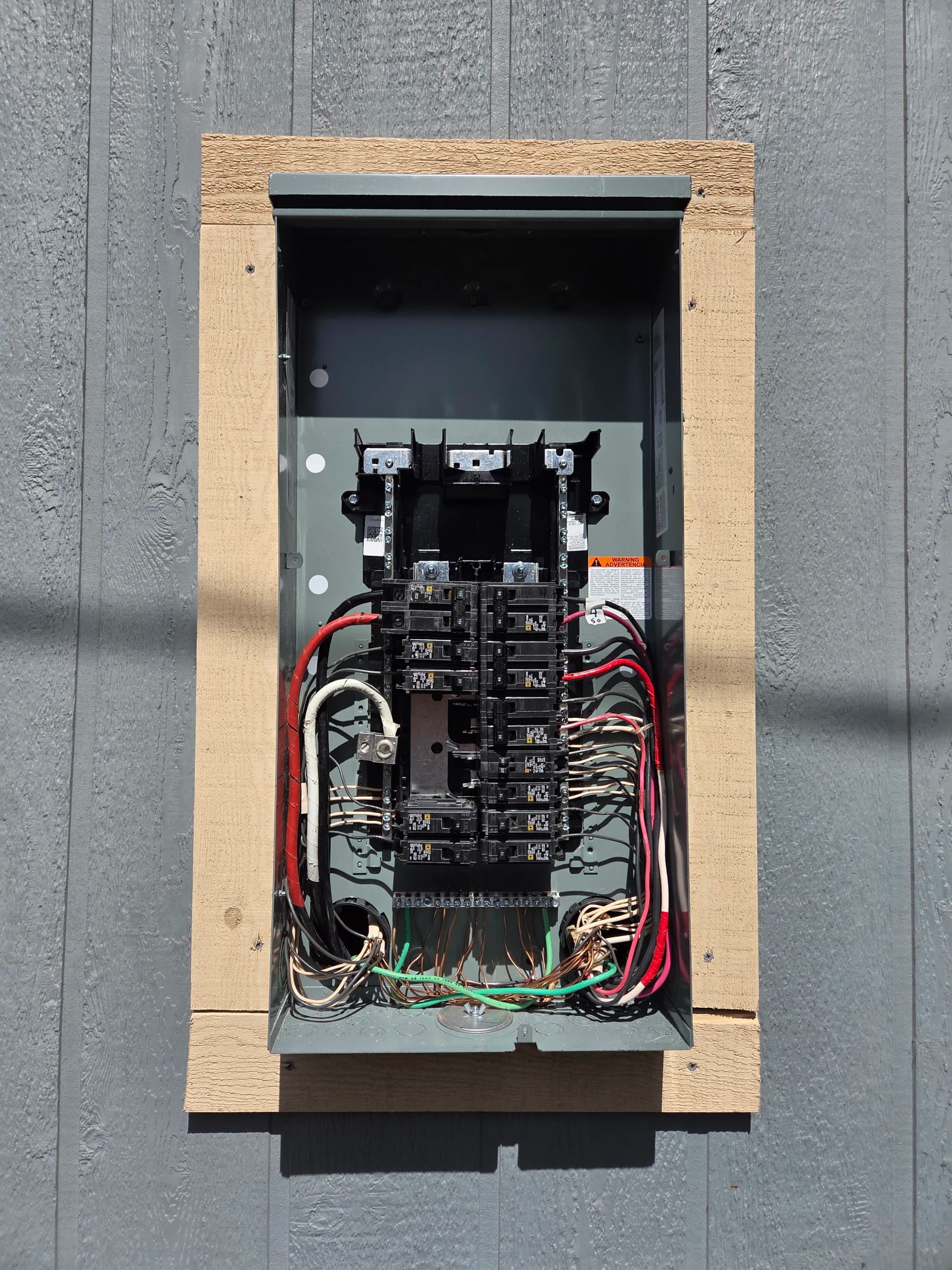 Gallery photos for Emergency Subpanel Replacement After a Burnt Main Breaker: Image #2
